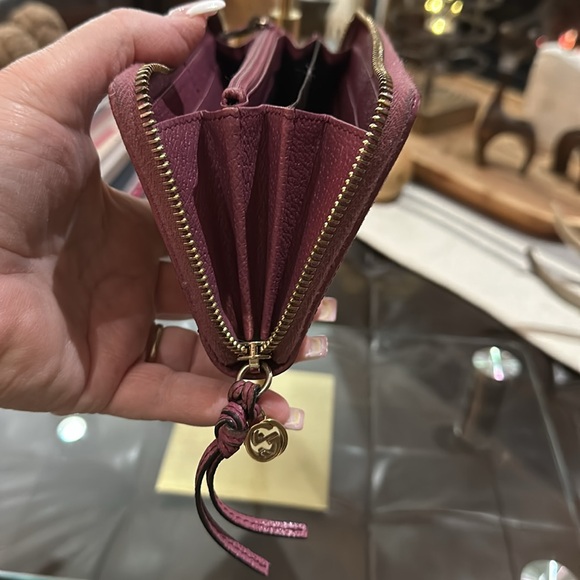 🔥Authentic Gucci GG Canvas Zip Wallet w/Pink Leather Trim, BEAUTIFUL! VGUC🔥 - Picture 11 of 15